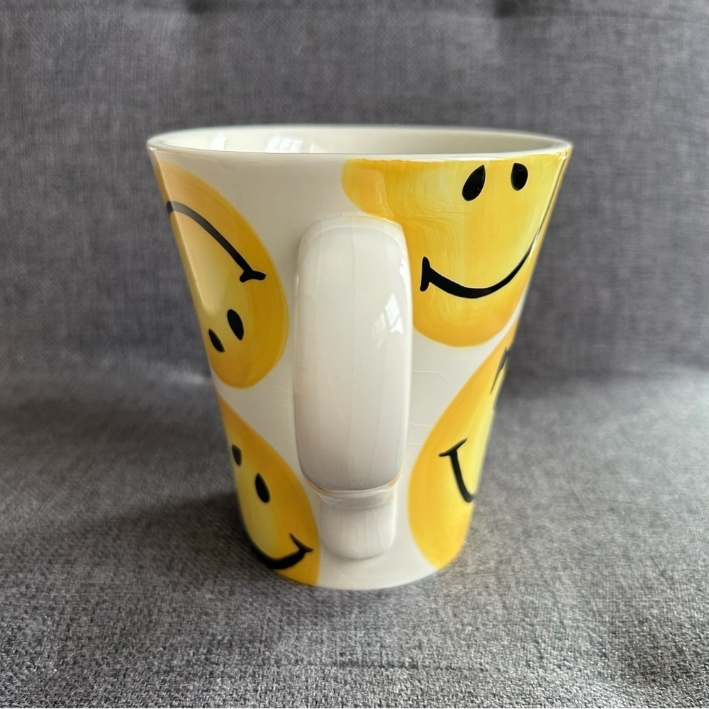 Smiley Face Emoji Covered Coffee Mug, Yellow, White, 15 oz - Picture 4 of 14